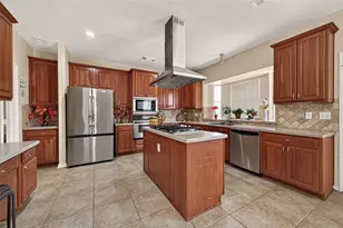 10626 Hillsdale Bridge Ln, Sugar Land, TX 77498 - Photo 15