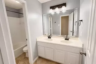 10326 N Laurel Branch Dr, Houston, TX 77064 - Photo 17