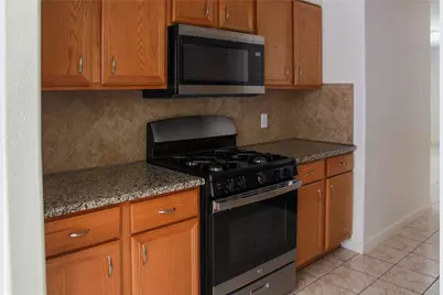 16945 Scenic Knoll, Conroe, TX 77385 - Photo 9