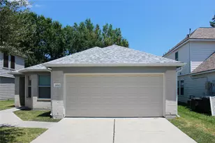 16945 Scenic Knoll, Conroe, TX 77385 - Photo 1
