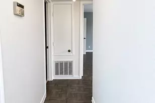9898 Club Creek Dr, Houston, TX 77036 - Photo 5