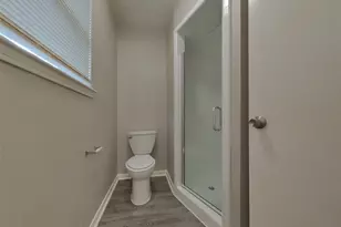 12027 Arrowhead Glen Dr, Houston, TX 77071 - Photo 9