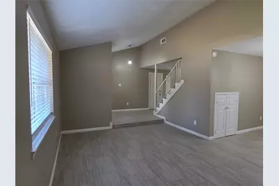 4302 Sloangate Drive, Spring, TX 77373 - Photo 5