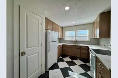 802&804 E Goliad Avenue, Crockett, TX 75835 - Photo 17