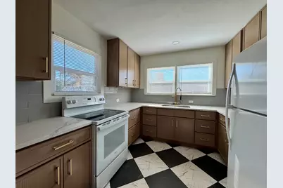 802&804 E Goliad Avenue, Crockett, TX 75835 - Photo 5