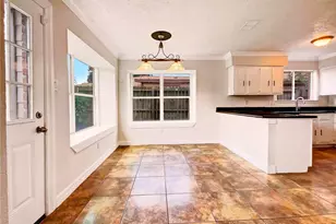 7422 Breccia Dr, Houston, TX 77041 - Photo 5