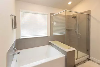 18614 Austin Ridge Drive, Crosby, TX 77532 - Photo 17