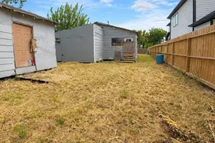 7957 Joy St, Houston, TX 77028 - Photo 15