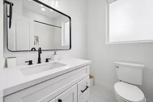 104 E 44th St, Houston, TX 77018 - Photo 17