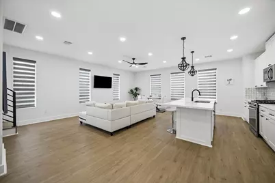 104 E 44th Street #A, Houston, TX 77018 - Photo 5