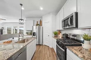 13918 Bay Crest, Texas City, TX 77591 - Photo 3