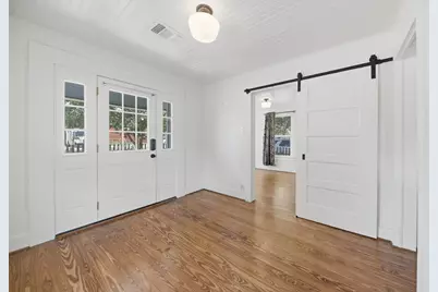 23 N Harris Street, Bellville, TX 77418 - Photo 9