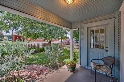 23 N Harris Street, Bellville, TX 77418 - Photo 3