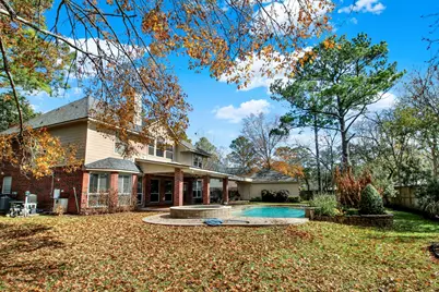 601 Forest Bend Lane, Friendswood, TX 77546 - Photo 25