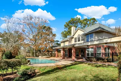 601 Forest Bend Lane, Friendswood, TX 77546 - Photo 23