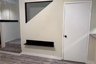 2110 Wilcrest Dr, Houston, TX 77042 - Photo 5