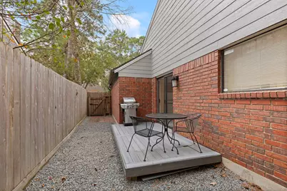 91 N Pathfinders Circle, The Woodlands, TX 77381 - Photo 23