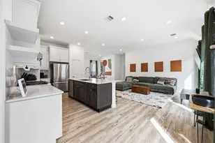 35432 Woodtrace Cir, Pinehurst, TX 77362 - Photo 9