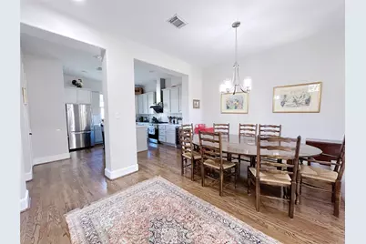 939 Queen Annes Road, Houston, TX 77024 - Photo 11