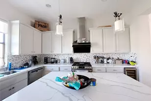 939 Queen Annes Rd, Houston, TX 77024 - Photo 17