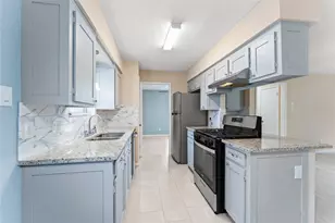 1431 Epsilon St, Pasadena, TX 77504 - Photo 9