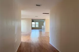 14423 Junction Pl Dr, Houston, TX 77045 - Photo 9