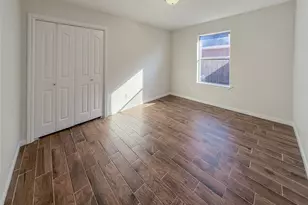 64 Tangerine Ct, Lake Jackson, TX 77566 - Photo 17