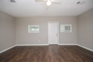 710 Barnesville St, Channelview, TX 77530 - Photo 9