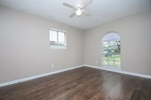 710 Barnesville St, Channelview, TX 77530 - Photo 11