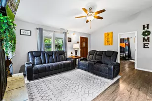 118 Finch Dr, Livingston, TX 77351 - Photo 11