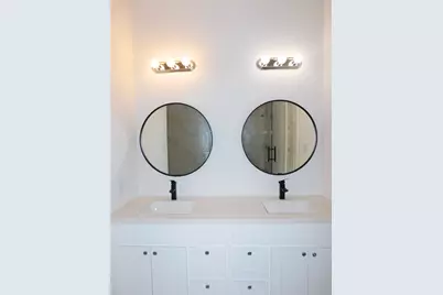 7002 S Hall Street #B, Houston, TX 77028 - Photo 13