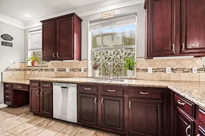 54 Parsley Court, Lake Jackson, TX 77566 - Photo 13