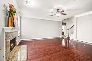 54 Parsley Ct, Lake Jackson, TX 77566 - Photo 9