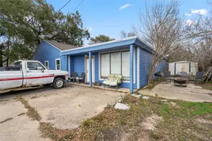 302 County Park Dr, League City, TX 77573 - Photo 21