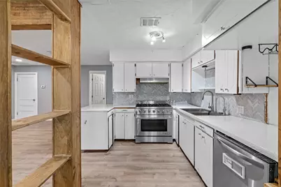 302 County Park Drive, League City, TX 77573 - Photo 9