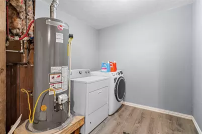 302 County Park Drive, League City, TX 77573 - Photo 19