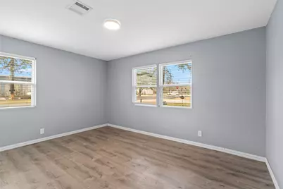 302 County Park Drive, League City, TX 77573 - Photo 13