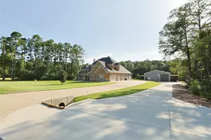 323 Mapleleaf St, Magnolia, TX 77354 - Photo 3
