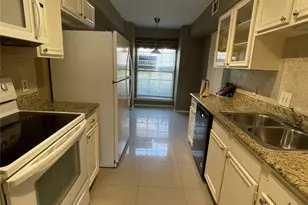 13278 Trail Hollow, Houston, TX 77079 - Photo 17