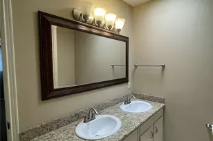 13278 Trail Hollow, Houston, TX 77079 - Photo 9
