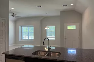 11893 E Gate Dr, Willis, TX 77318 - Photo 3