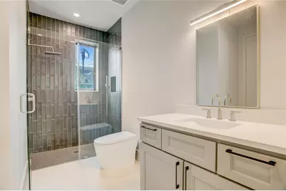 5409 Chevy Chase #B, Houston, TX 77056 - Photo 23