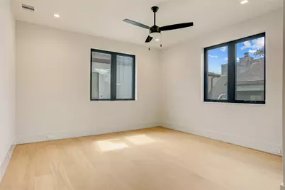 5409 Chevy Chase #B, Houston, TX 77056 - Photo 27