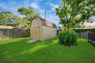 730 Columbia Ln, Deer Park, TX 77536 - Photo 23