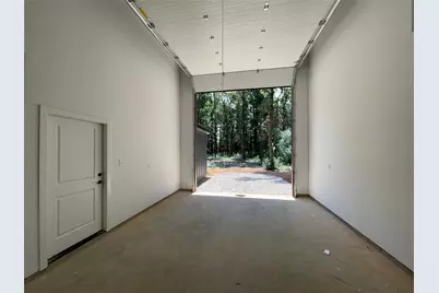 12644 Grove W, Willis, TX 77378 - Photo 39