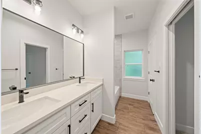 12644 Grove W, Willis, TX 77378 - Photo 23