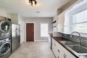 802 E 39th, Houston, TX 77022 - Photo 17