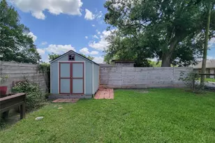 802 E 39th, Houston, TX 77022 - Photo 37