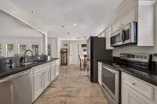 1715 Earl of Dunmore St, Katy, TX 77449 - Photo 7