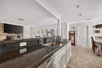 1715 Earl Of Dunmore Street, Katy, TX 77449 - Photo 9